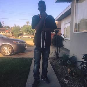 Meet your Posher, Deandre